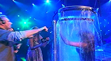 Illusionist nearly drowns in failed trick on Uri Geller show