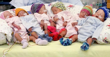 Berlin's first sextuplets in 20 years heading home