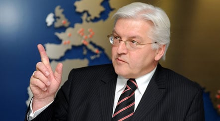 Steinmeier heads to DC for talks with Clinton