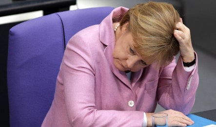 Merkel says nationalising Hypo Real Estate bank an option