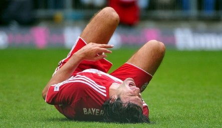 Bayern hopeful Toni will be fit for Champions League clash