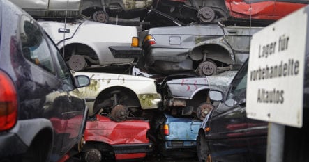 Car scrapping bonus to be extended until year's end