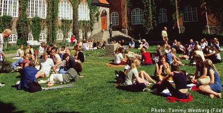 Foreign student fees delayed until 2011