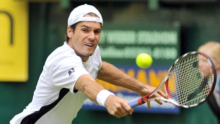 German stars ruling the home court at Halle