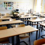 Failing pupils to sit extra school year