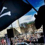 Pirates close in on Riksdag: poll