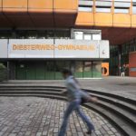 Berlin court rules in favour of Muslim prayer in school