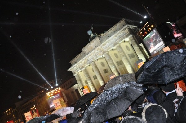 In front of Brandenburg Gate, heavy rain poured throughout the ceremony.Photo: Julia Lipkins