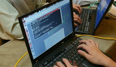 German hackers arrested in South Korea for extortion
