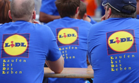 Lidl pushes for retail minimum wage