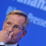 Allianz cautious despite solid profit for 2009