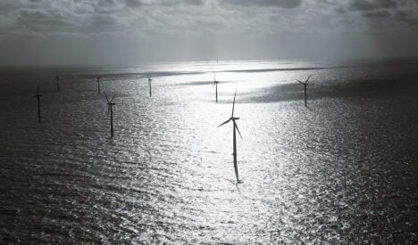 Siemens plans UK plant for wind turbines