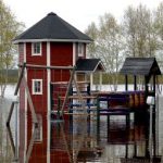 Warm weather heightens risk of spring floods