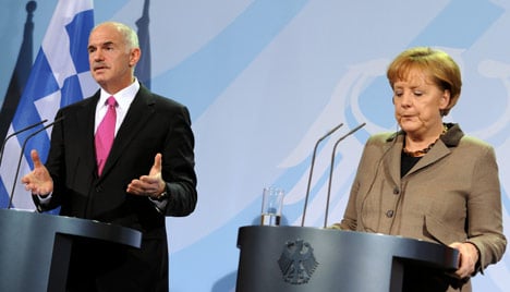 EU heavyweights push Merkel to aid Greece