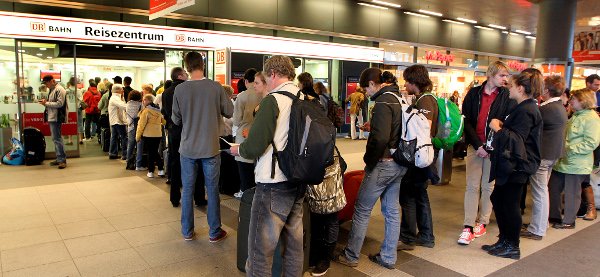 Many travellers turned to Deutsche Bahn, which put extra trains on the rails to accommodate higher passenger numbers.Photo: DPA