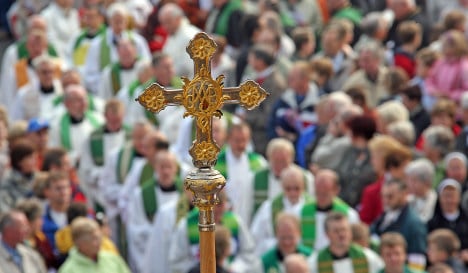 Church member leader urges end to celibacy for Catholic priests