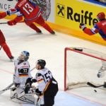 Russia edge Germany to face Czechs in hockey final