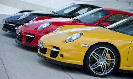 Porsche guarantees 9,000 jobs in Germany