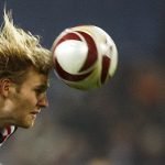 Toivonen bags hat-trick as PSV go top