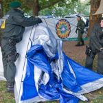 Police clear tents of Stuttgart 21 protesters