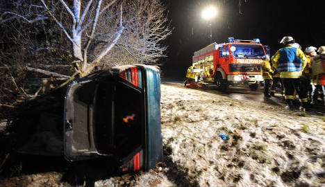 Accidents and delays rise as weather worsens