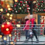 Retailers expect booming Christmas trade