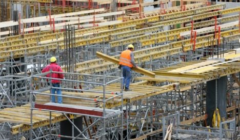 Construction industry continues to shrink