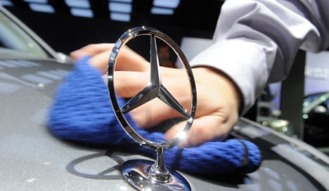 Daimler and VW post strong 2010 sales