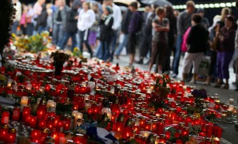 Duisburg prosecutors investigate 16 over Love Parade deaths