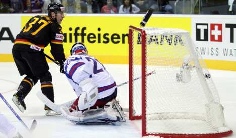 Germany opens ice hockey world championship by beating Russia