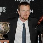 Swedes Sedin, Lidström scoop up NHL awards