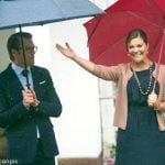 Royal revellers brave birthday downpour
