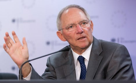 Schäuble: Euro needs joint budgetary policy