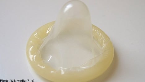 Fewer young Swedes use condoms: report