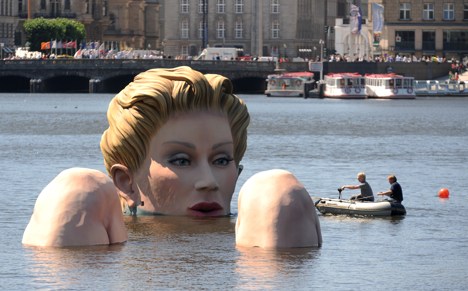 Giant water nymph causes a stir in Hamburg