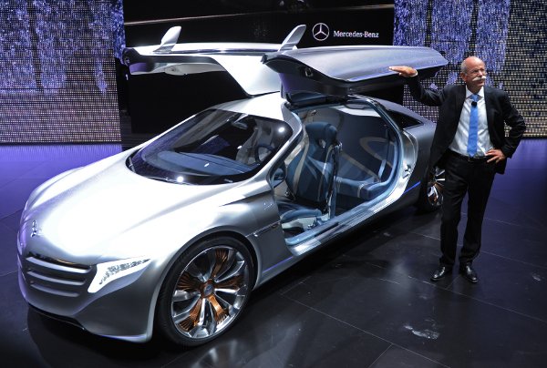 The spacey vehicle, which takes its name from the carmaker’s 125th anniversary celebrations of the invention of the automobile this year, updates Mercedes’ penchant for gull-wing doors and combines sleeks lines and a futuristic interior.Photo: DPA