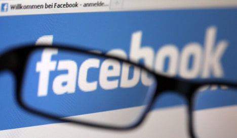 Aigner warns fellow ministers against using Facebook