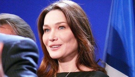Carla Bruni expected to give birth in 10 days