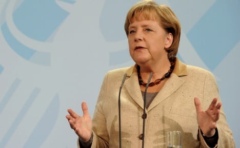 Merkel: EU must not dictate ECB action
