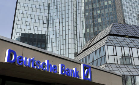 Deutsche Bank sees drop in profit, not confidence