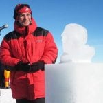 Stoltenberg unveils Amundsen ice sculpture 100 years on