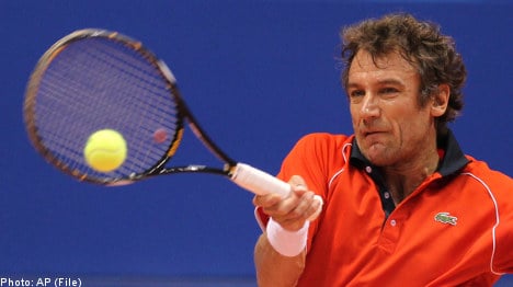 Tennis great Wilander recovers after injury