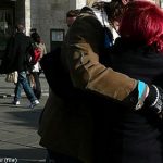 ‘Hugging’ thieves baffle Stockholm police