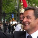 Sarkozy in last minute dash to woo voters