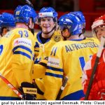 Swedes thrash Danes for third world hockey win