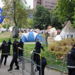 ‘Blockupy’ protests paralyse Frankfurt