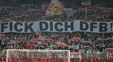 'German hooligans look up to the English'
