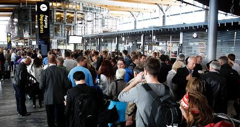 Airport security strike widens as talks collapse