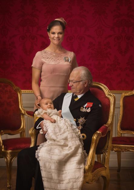 The Carl Gustaf holding princess Estelle <br>A proud mother with her father and her precious Princess EstellePhoto: Photo: Kungahuset.se