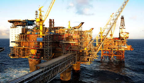 Statoil to halt production amid lockout